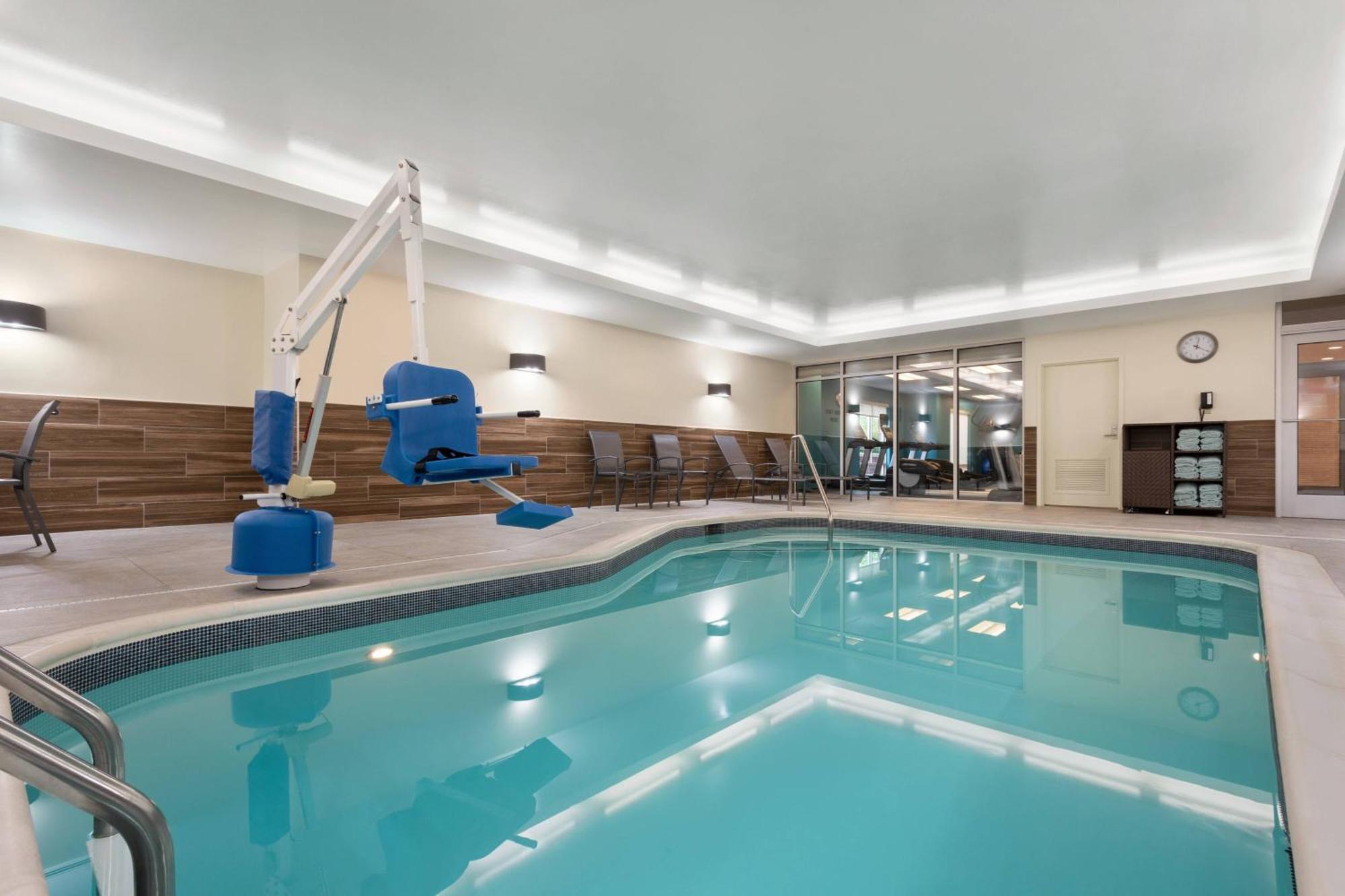 Fairfield Inn & Suites By Marriott Charlottesville Downtown/University Area Dış mekan fotoğraf