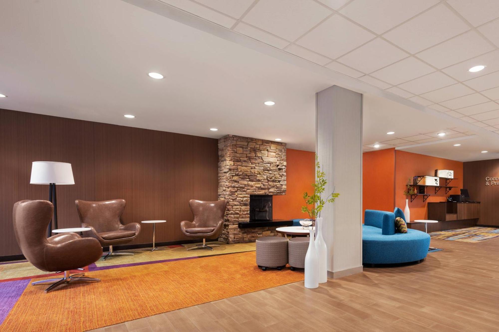 Fairfield Inn & Suites By Marriott Charlottesville Downtown/University Area Dış mekan fotoğraf